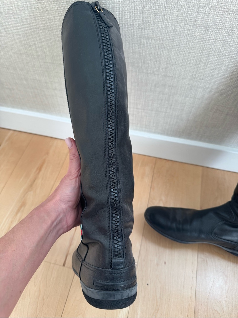 Gucci Black Leather Tall Riding Boots - Picture 2 of 4